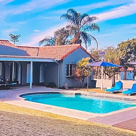 Casablanca Guest House ダーバン エクステリア 写真