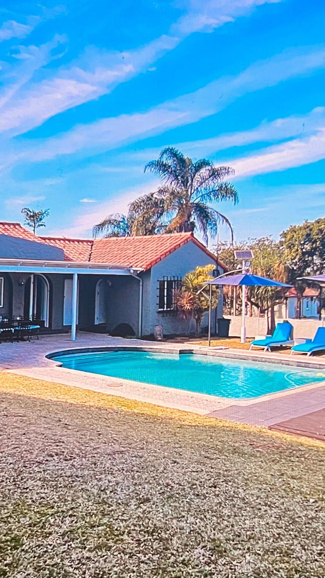 Casablanca Guest House ダーバン エクステリア 写真